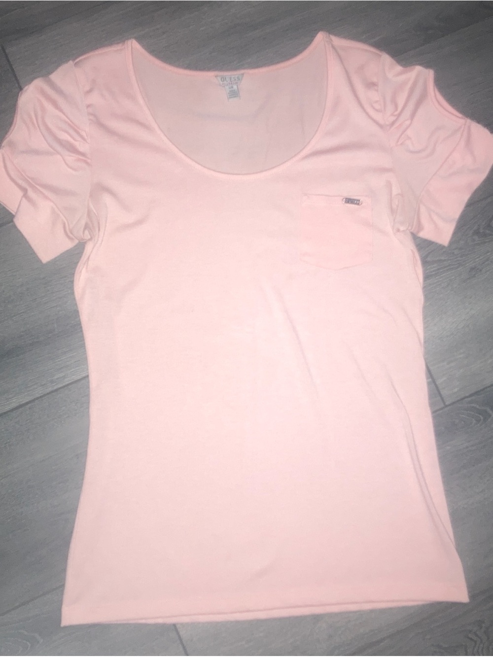 GUESS Women's Light Pink Scoop Neck Pocket Tee